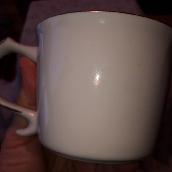 White and Gold Decorative vintage shaving mug by Royal London Gentlemen. - Picture 6 of 8